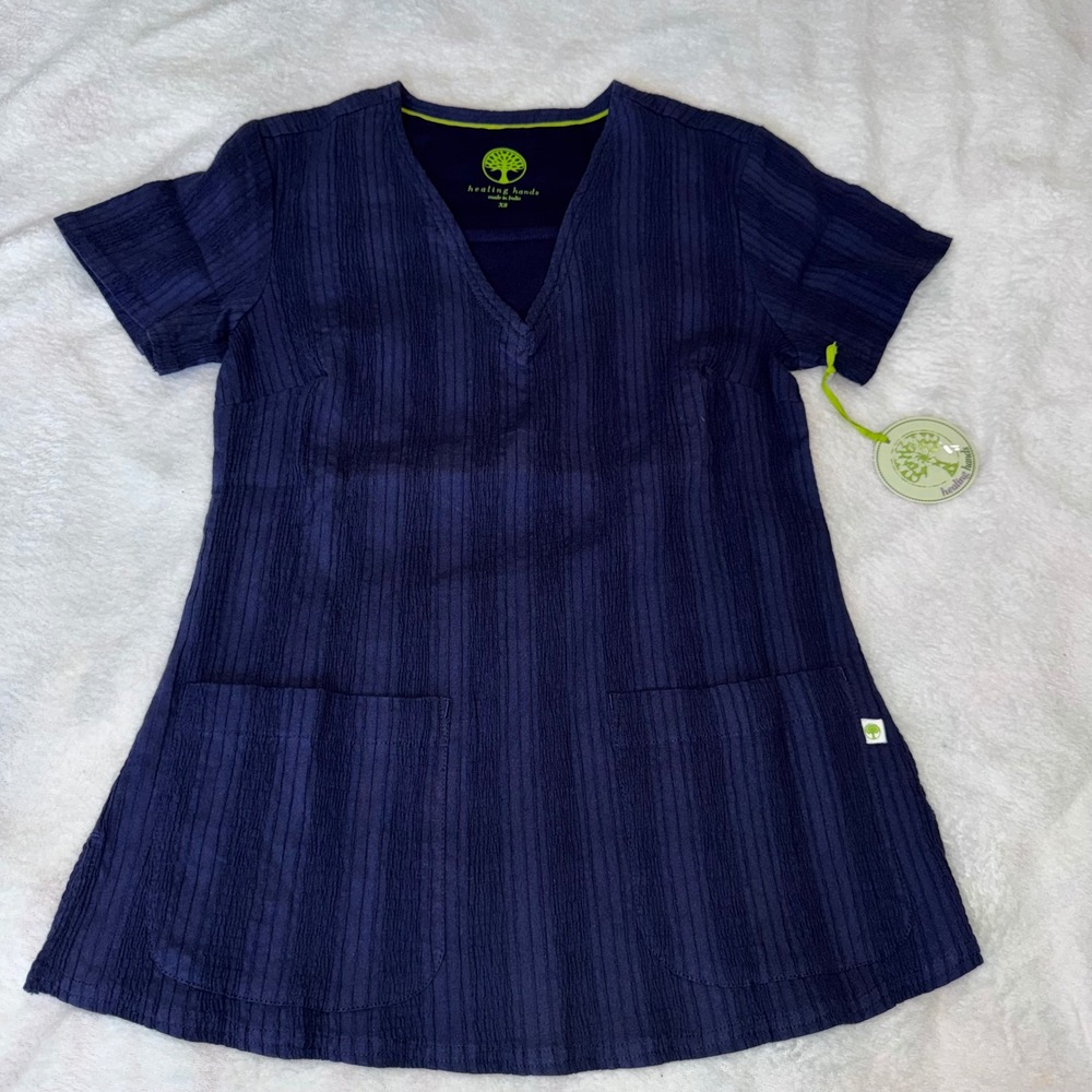 Healing Hands Layla Navy Blue Crinkle Textured V-Neck Scrub Top Womens XS NWT